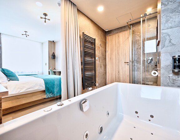 Čtyřlůžkové apartmá Horizont s vířivkou