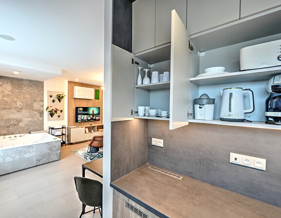 Wellness apartmá Harmony s obří vířivkou, saunou a kuchyňkou