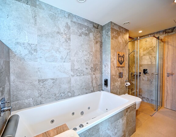 Třílůžkové apartmá Dream s vířivkou